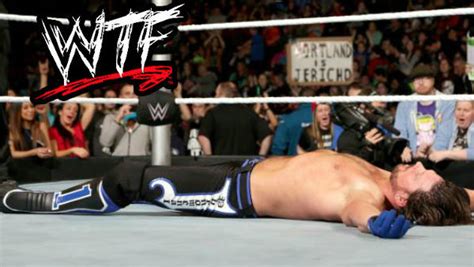 14 Wtf Moments From Wwe Smackdown Feb 11 Page 2