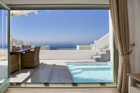 Villa Olia In Santorini Santorini Luxury Villas By Mlv