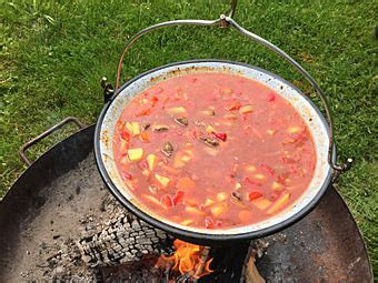 Original Ungarischer Kesselgulasch Rolfkocht De Kochen Backen