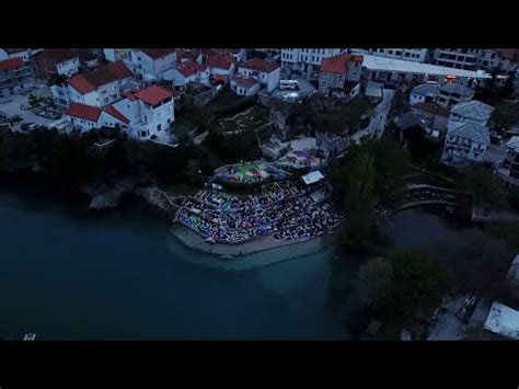 Prelijepe Slike Iz Mostara Vi E Od Mladih Na Iftaru Ispod Starog