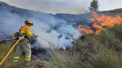 Emergencias Integrantes Del Plan Infomur Trabajan En La Extinci N Del