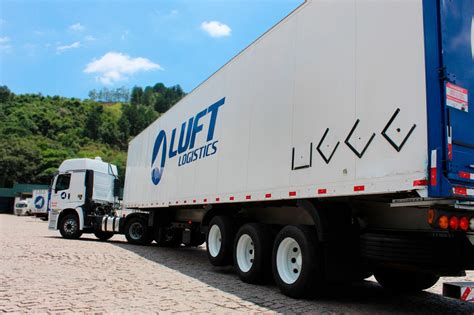 Luft Transportes abre vagas para motorista truck habilitação