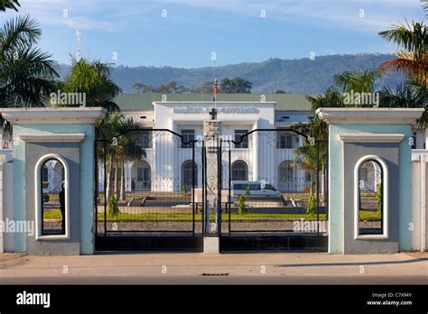 Palacio De Gobierno Exterior Fachada Timor Leste Leste Fotograf As E