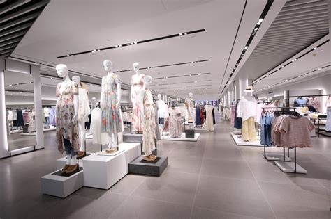 Zara Reopens Its Renovated Flagship Store At Vivocity Retail News