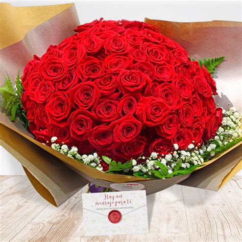 Spectacular bouquet of 100 roses to send at home