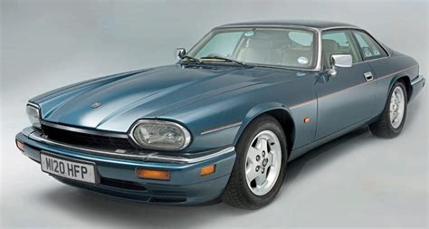 Xjs Buying Guide Jaguar World Everand