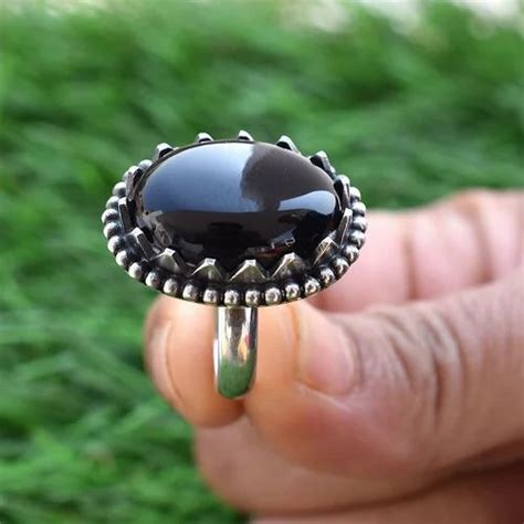 Female Handmade 925 Sterling Silver Black Onyx Gemstone Ring Weight