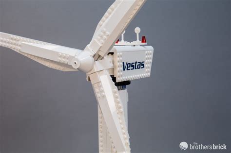 10268 Vestas Wind Turbine 37 The Brothers Brick The Brothers Brick