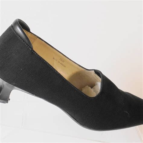 Talbots Shoes Talbots Kitten Heel Slip On Classic Pump Poshmark