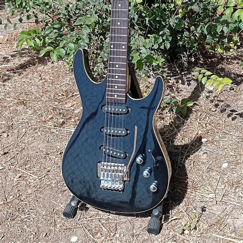 Samick Artist Series Korean Sss Stratocaster With Floyd Rose Reverb