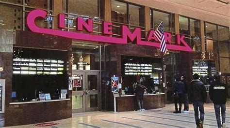 2634421_web1_vnd-CinemarkClosing-051220