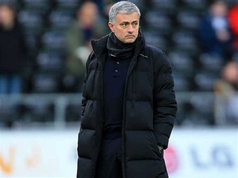 Chelsea F.C. Manager Jose Mourinho Faces Sexism Charge | Football News