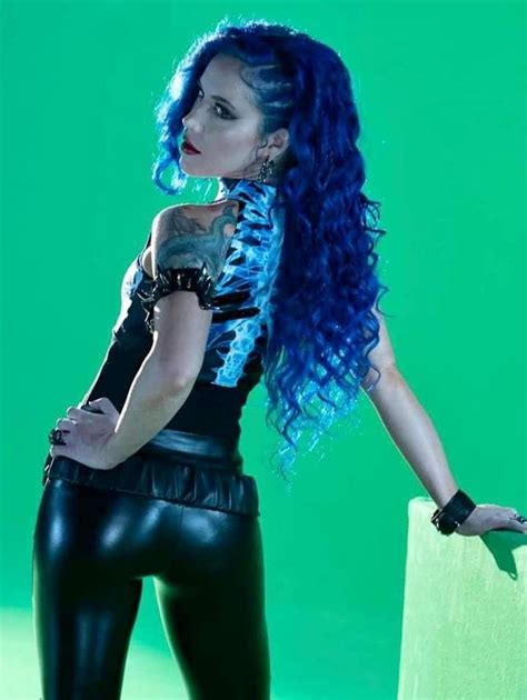 Pin De Rellik En Alissa White Gluz Chicas Metaleras Chica Rockera