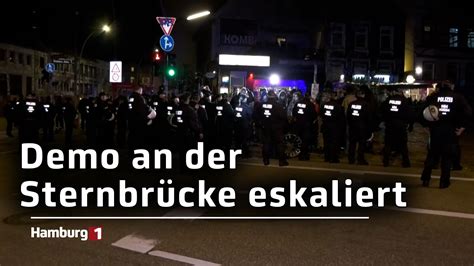 Polizei Muss Demo Gegen Sternbr Cke R Umen