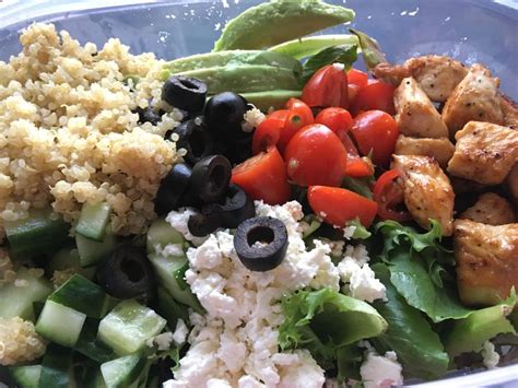 Greek Salad With Quinoa And Lemon Herbed Chicken Greek Salad Herb Chicken Salad