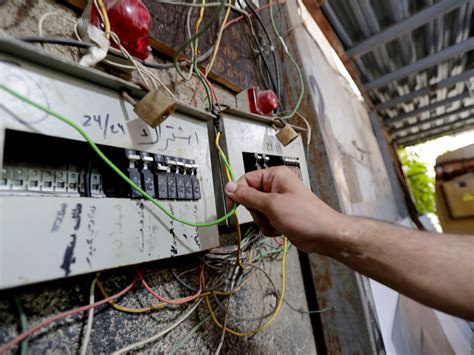 Lebanons Central Electricity Grid Shuts Down As Fuel Shortages Continue