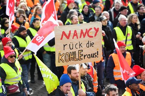 Germany’s transport workers stage strike, demanding higher wages | Business and Economy News ...