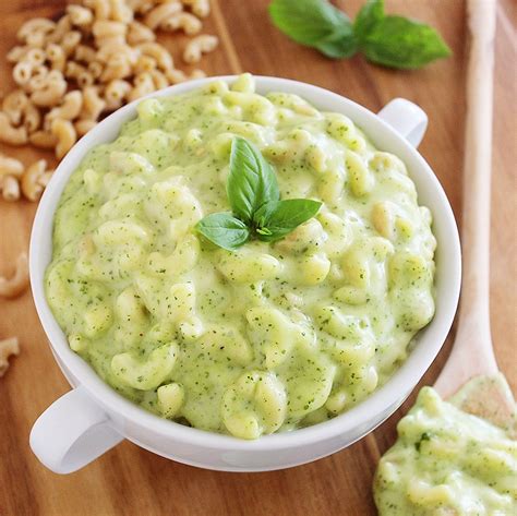 Stovetop Spinach Basil Pesto Mac And Cheese The Comfort Of Cooking