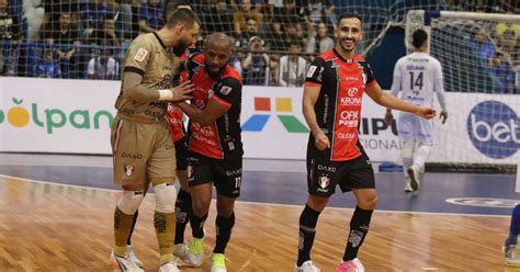 Jec Futsal Goleia O Foz Cataratas Pelas Oitavas De Final Da Liga Nacional