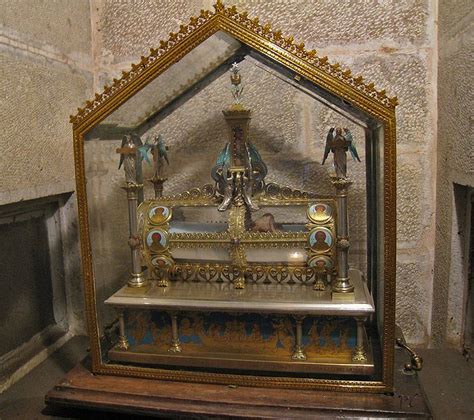 Relic of Mary Magdalene | Mary magdalene tomb, Mary magdalene, Reliquary