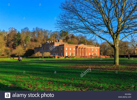Himley Hall Lake Hi Res Stock Photography And Images Alamy
