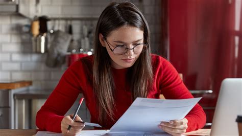 Cómo funciona una tarjeta de crédito para estudiantes