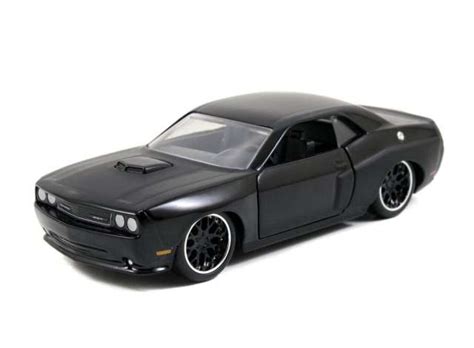 Fast And Furious Diecast Model 132 2014 Doms Dodge Challenger Srt8 Figurescz