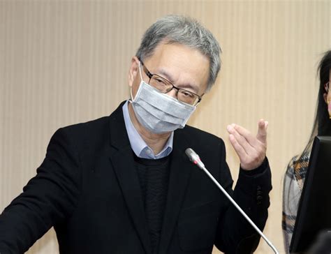 喊話買次世代bnt被薛瑞元酸「像推銷員」 謝震武嗆一句綠委也點頭 生活 中時新聞網