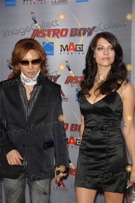 Photos And Pictures Yoshiki And Julia Voth During The Premiere Of The