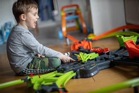 Hot Wheels Kolosalna Kraksa Recenzja Allegro Pl