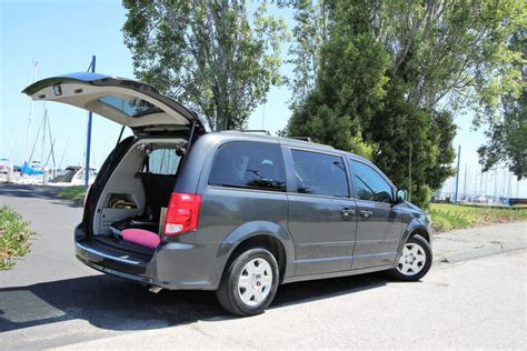 9 Small Camper Vans for Rent: Perfect for Budget-Savvy Travelers