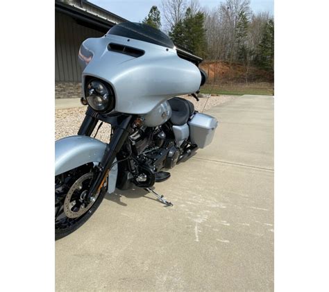 2023 Harley Davidson Street Glide Atlas Silver Metallic For Sale In