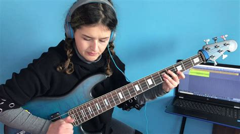 Red Hot Chili Peppers Dark Necessities Bass Cover YouTube