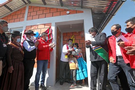 Presidente Pedro Castillo entrega viviendas bioclimáticas Sumaq Wasi