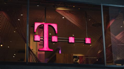 Ponad 25 mln zł kary dla T Mobile Polska od UOKiK winna reklama o 1200