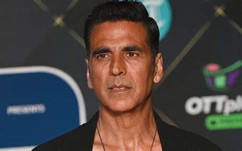 DID YOU KNOW? Akshay Kumar Once Worked As A Lightman In The Movies ...