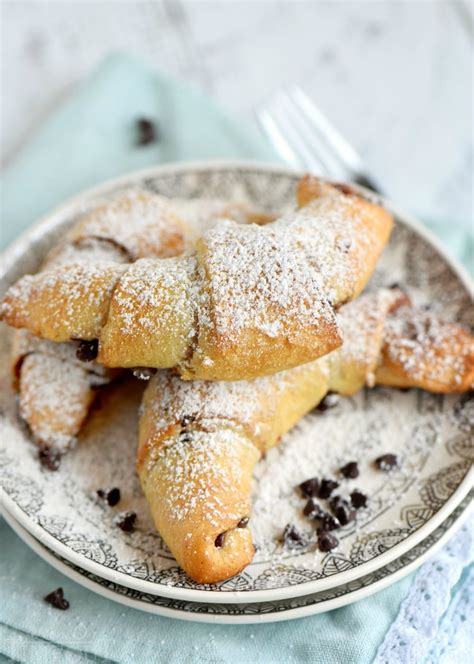 Easy Chocolate Crescents Just 4 Ingredients Mom On Timeout