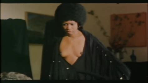 Naked Sonia Bennett In Bocca Golosa