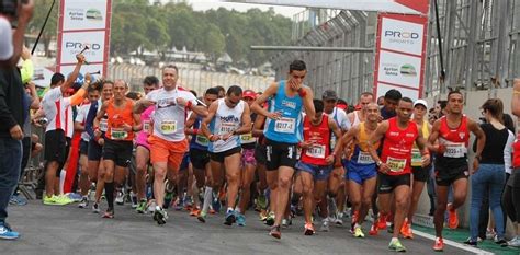 Maratona De Revezamento Ayrton Senna Racing Day Recebe Milhares De