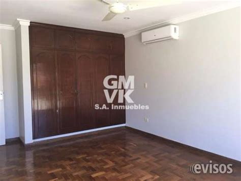 Vendo casa zona centro pyo japones las lomas en Asunción Casas en