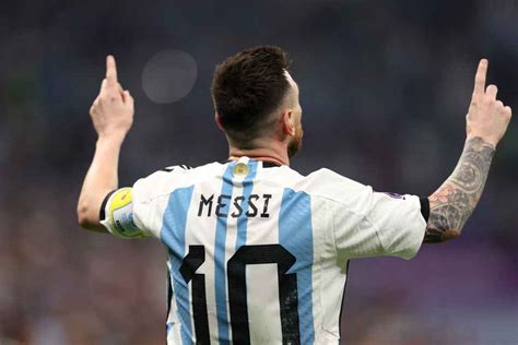 Lionel Messi Scores His Th Goal For Argentina Joins The List Led By