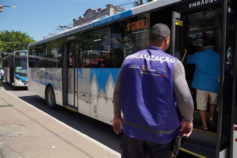 São Gonçalo Secretaria de Transportes realiza vistoria em ônibus