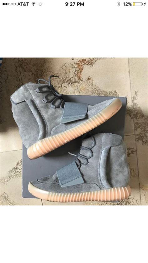 Adidas Yeezy Boost 750 Grey Gum Glow In The Dark Kixify Marketplace