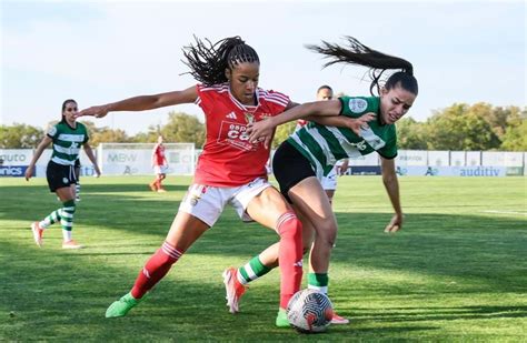 J Ssica Silva Contraiu Les O Muscular E Desfalca Benfica Futebol