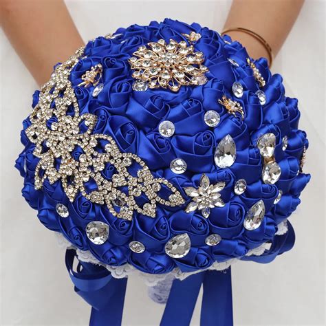 The Luxury Royal Blue Bouquet: Elegance Redefined – Vanity Glam