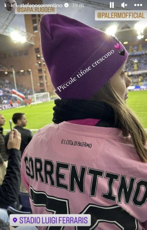 Sampdoria Palermo La Piccola Viola Sorrentino Sugli Spalti A Marassi