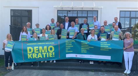 Partnerschaften F R Demokratie Initiieren Plakataktion Bundesprogramm