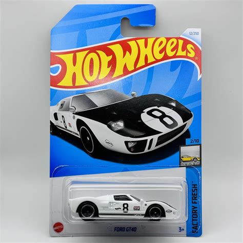 Машинка Hot Wheels FORD GT купить с доставкой по выгодным ценам в интернет магазине OZON