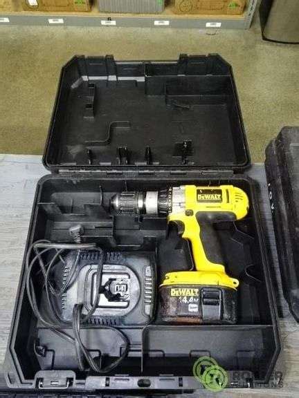 Dewalt Dc983 Cordless 18v Drill Battery Charger Case Roller Auctions