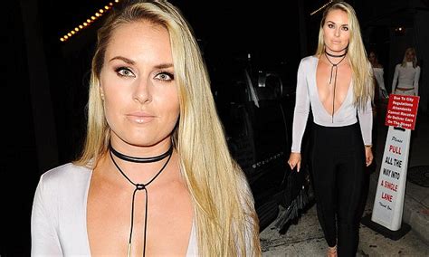 Olympic Skier Lindsey Vonn Flaunts Her Assets In A Very Daring Top In